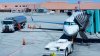 Reanudan vuelos en el aeropuerto de Albuquerque tras alarma de incendio